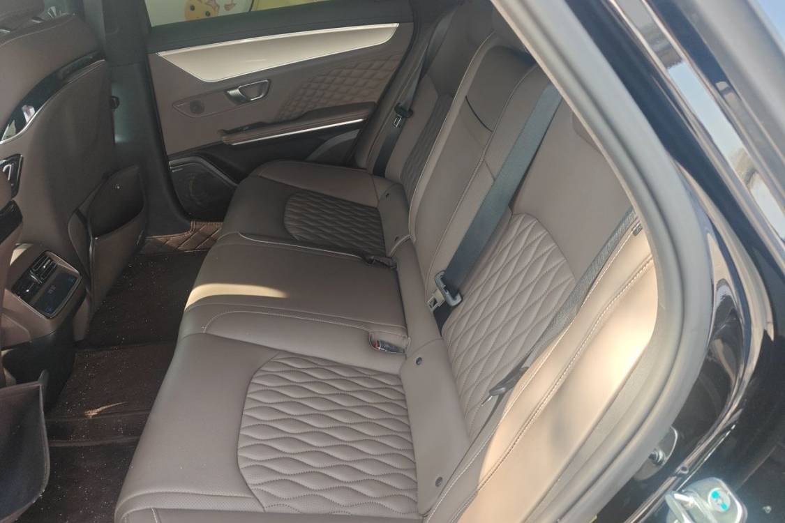 BYD Han 2024 #19 BYD Han 2024 изображение автомобиля #19