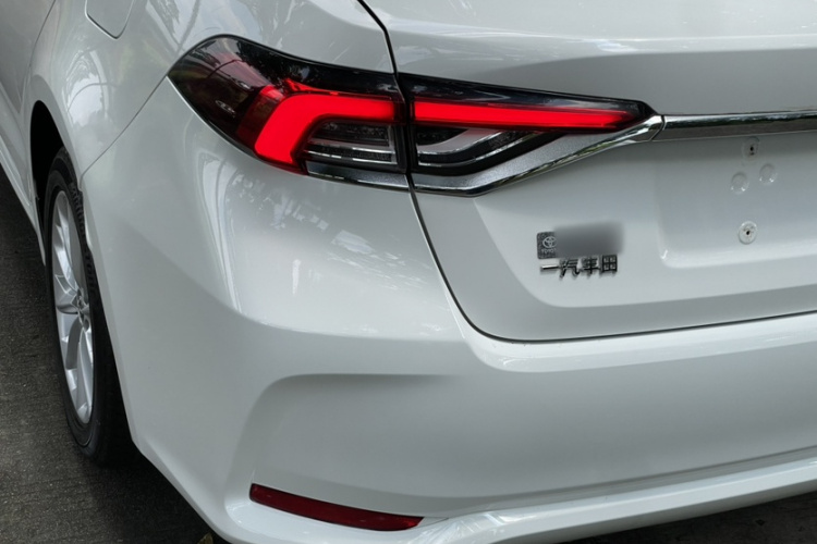 Toyota Corolla 2021 immagine di auto #12