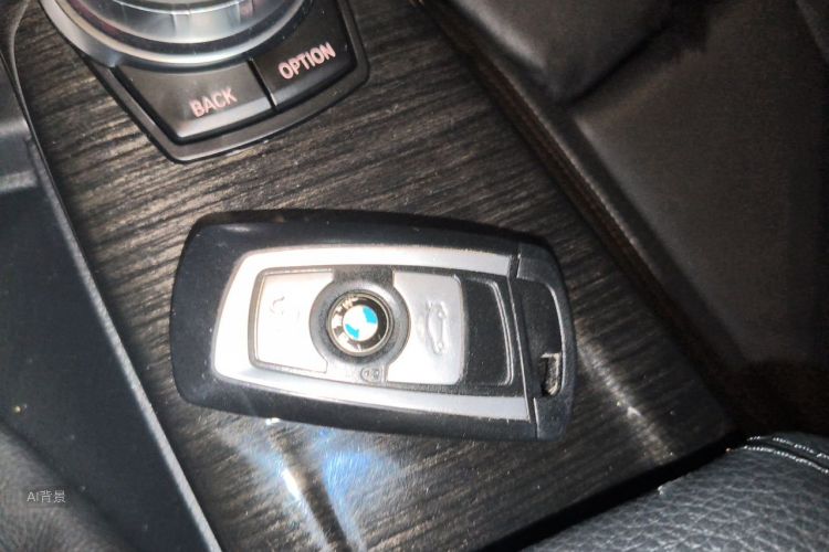 BMW 3 Series GT 2017 #10 BMW 3 Series GT 2017 car image #10