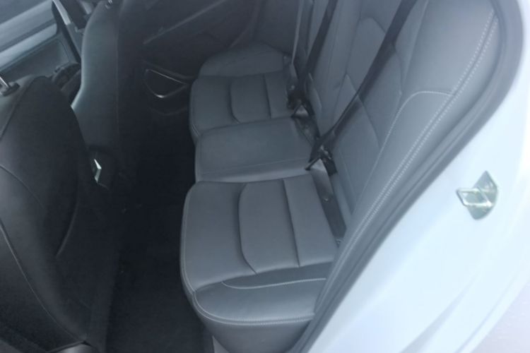 GEELY Emgrand 2022 #17 GEELY Emgrand 2022 image de voiture #17
