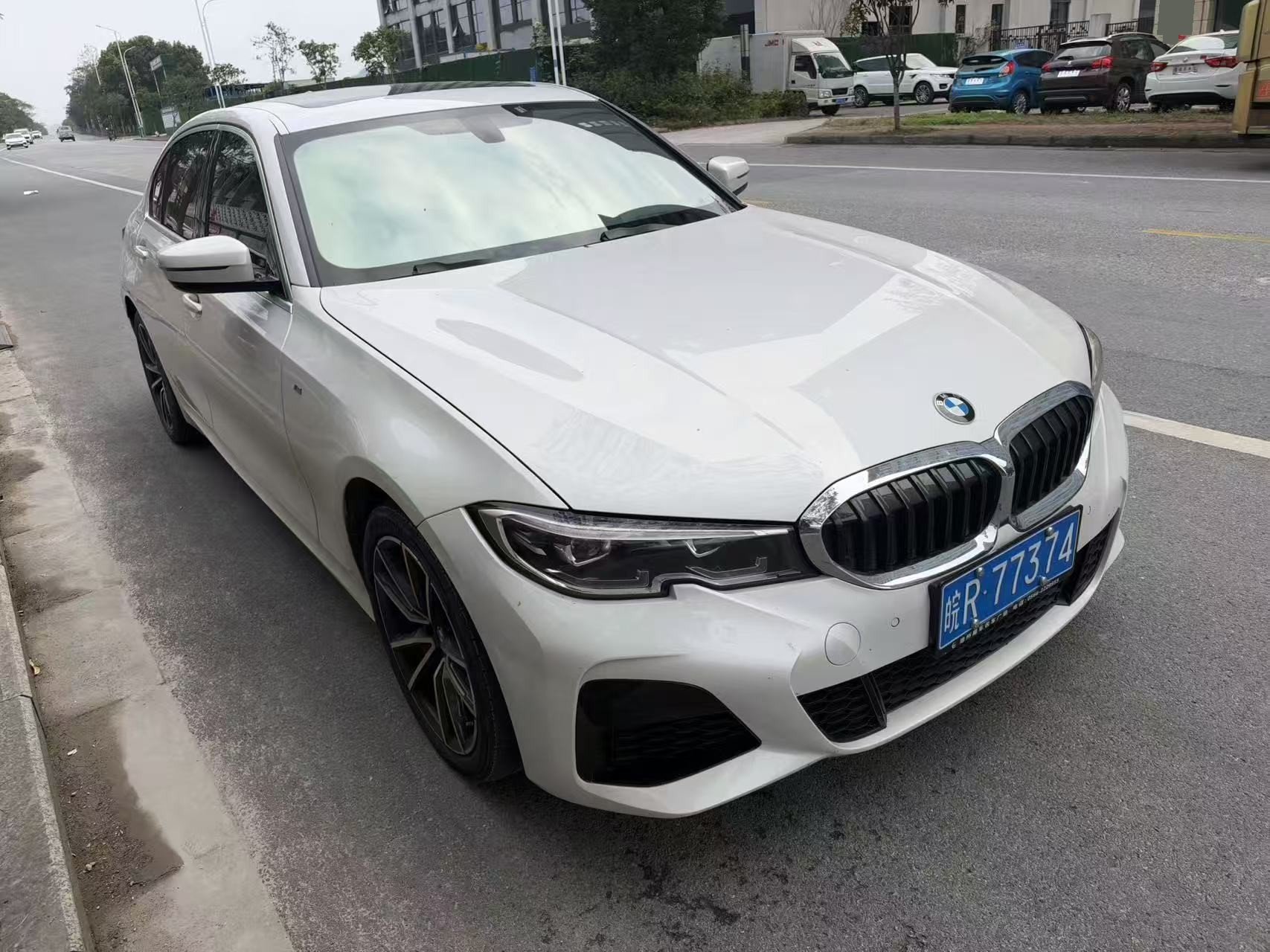BMW 3 Series 2022 car image #3