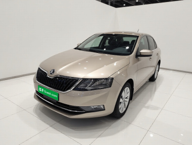 Skoda Rapid 2018 Skoda Rapid 2018 image de voiture