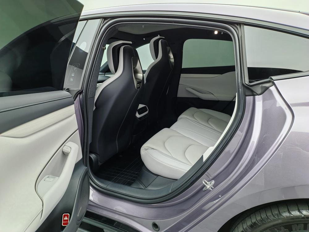 2025 #18 2025 car image #18