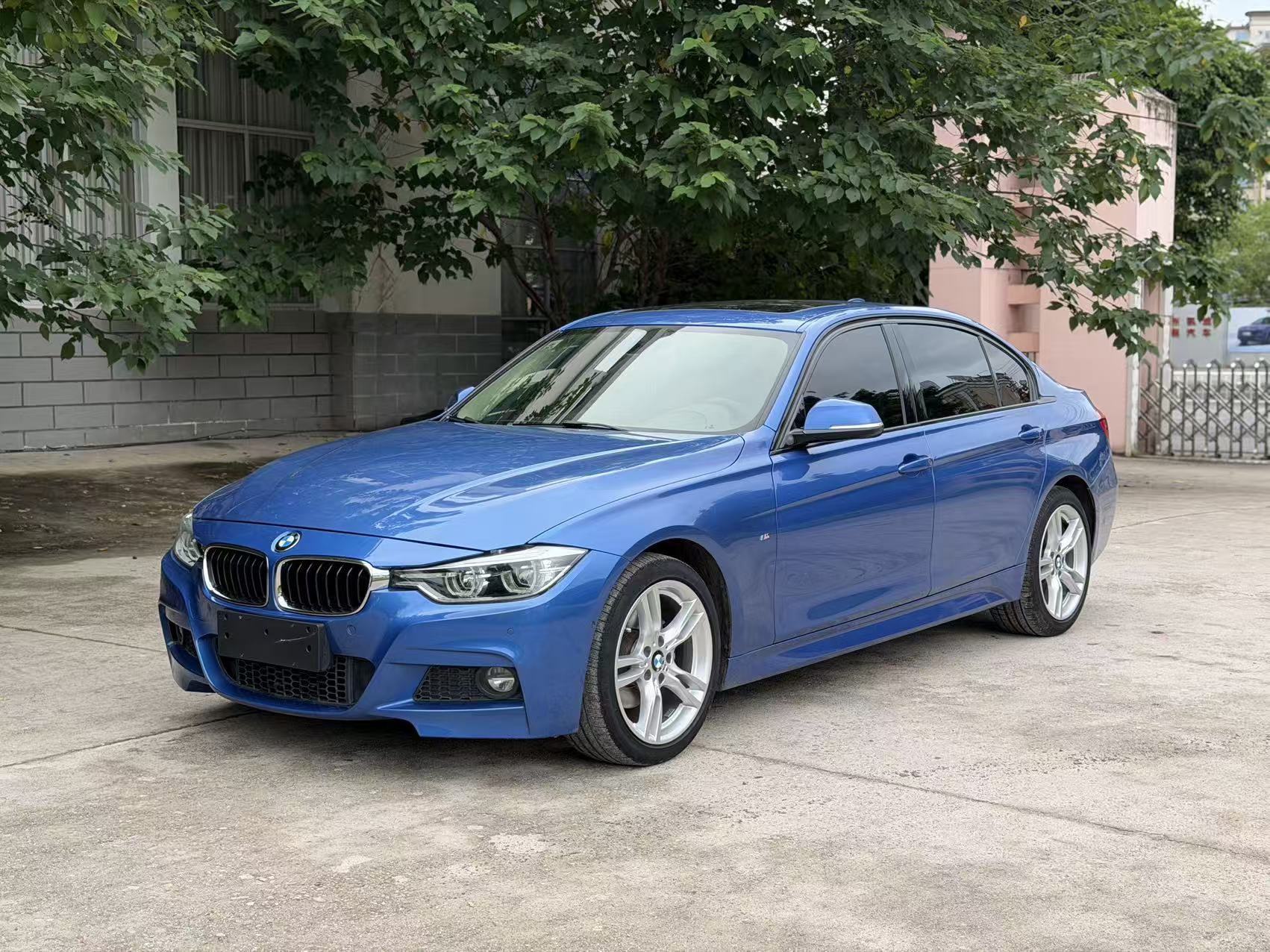 BMW 3 Series 2018 BMW 3 Series 2018 car image