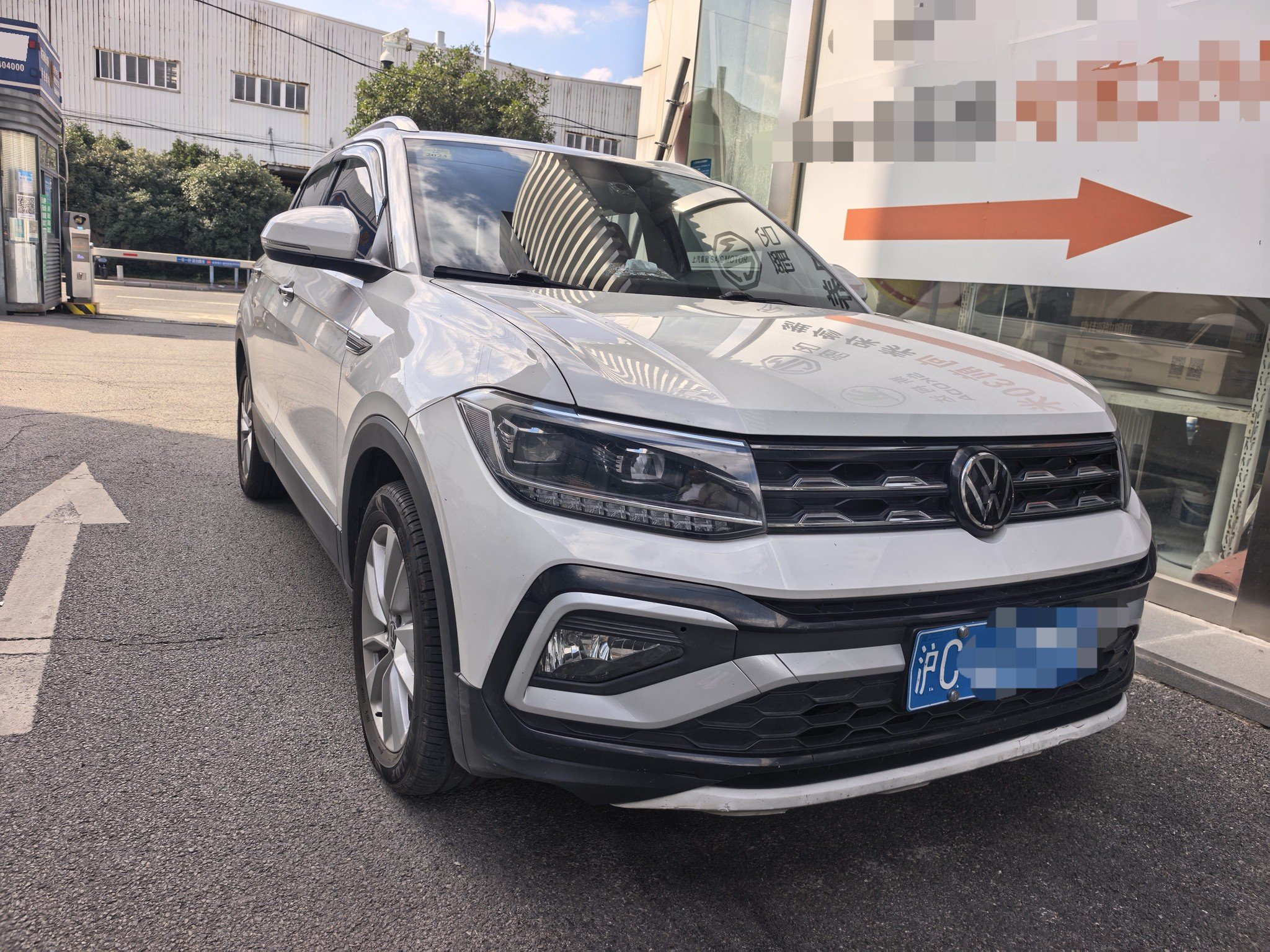 Volkswagen T-Cross 2021 #2 Volkswagen T-Cross 2021 صورة سيارة #2