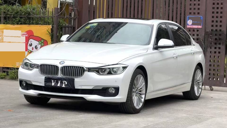 BMW 3 Series 2018 汽车图片 