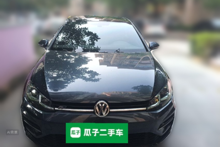 Volkswagen Golf 2018 car image #3