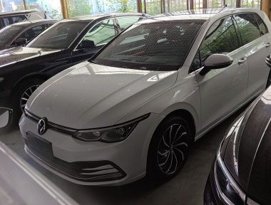Volkswagen Golf 2021 car image 