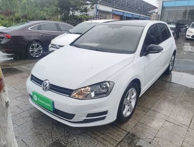 Volkswagen Golf 2017 car image 