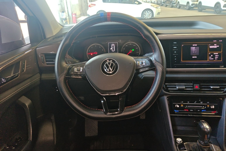 Volkswagen Tharu 2022 #11 Volkswagen Tharu 2022 car image #11
