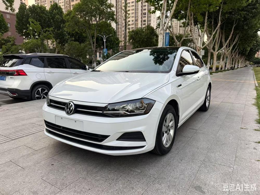 Volkswagen Polo 2023 car image 