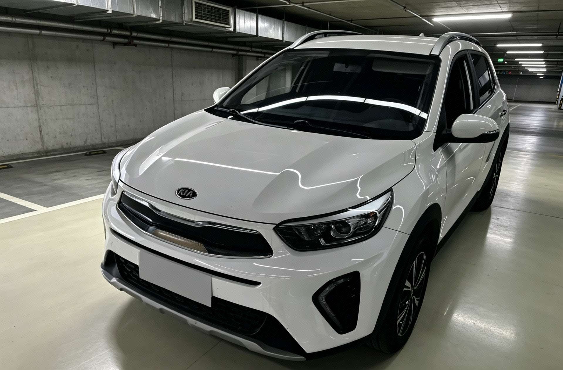 Kia KX1 2021 car image 