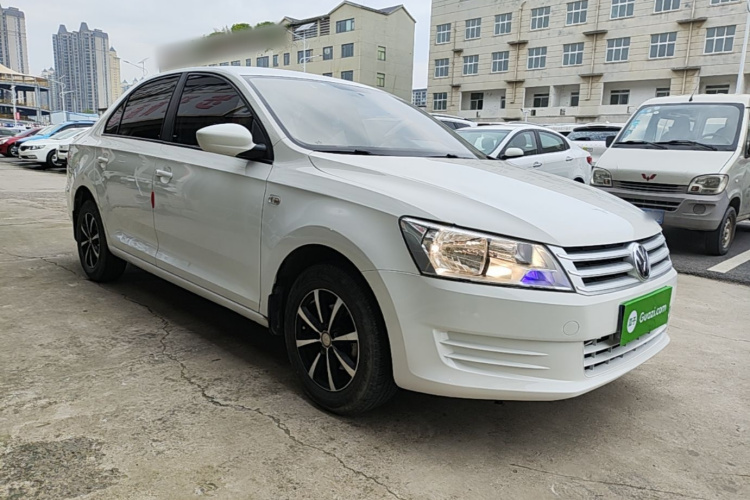 Volkswagen Santana 2016 car image #4