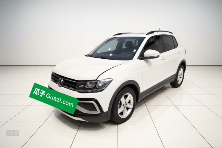 Volkswagen T-Cross 2019 #2 Volkswagen T-Cross 2019 car image #2