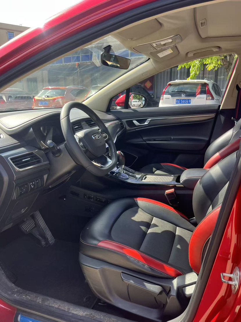 GEELY Emgrand GS 2021 صورة سيارة #4