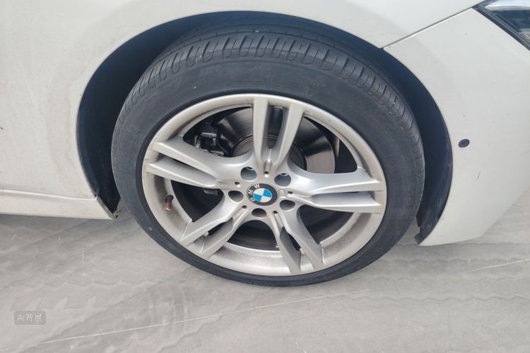 BMW 3 Series 2019 #9 BMW 3 Series 2019 car image #9