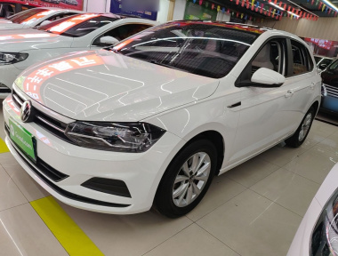 Volkswagen Polo 2022 car image 