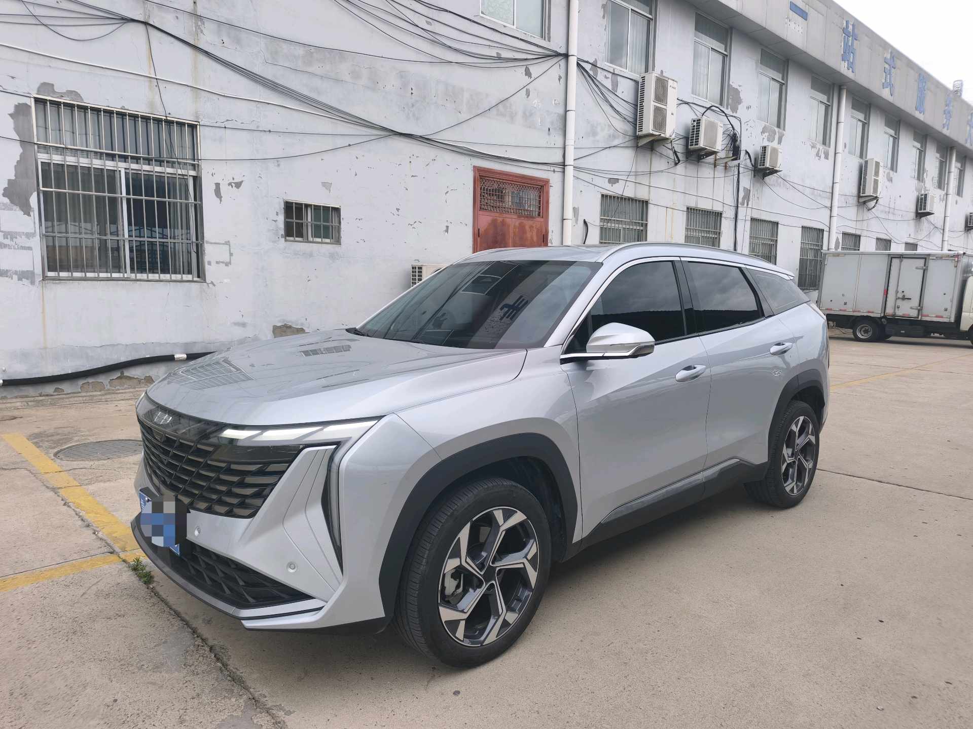 GEELY Boyue L 2023 car image 