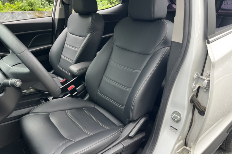 BYD Yuan New Energy 2019 immagine di auto #22