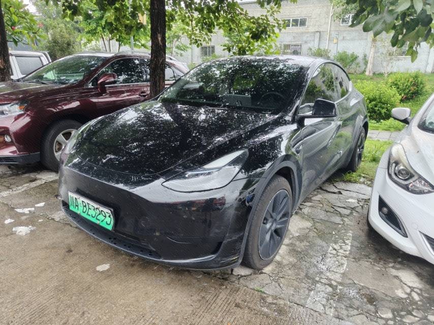Tesla Model Y 2024 Tesla Model Y 2024 car image