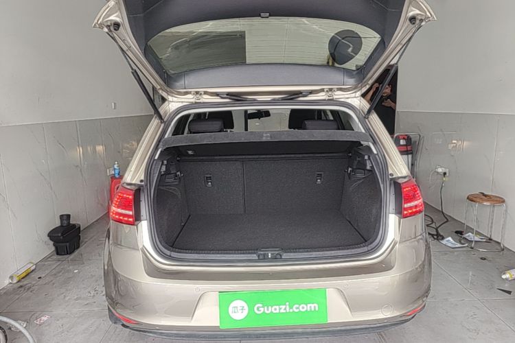 Volkswagen Golf 2016 car image #19