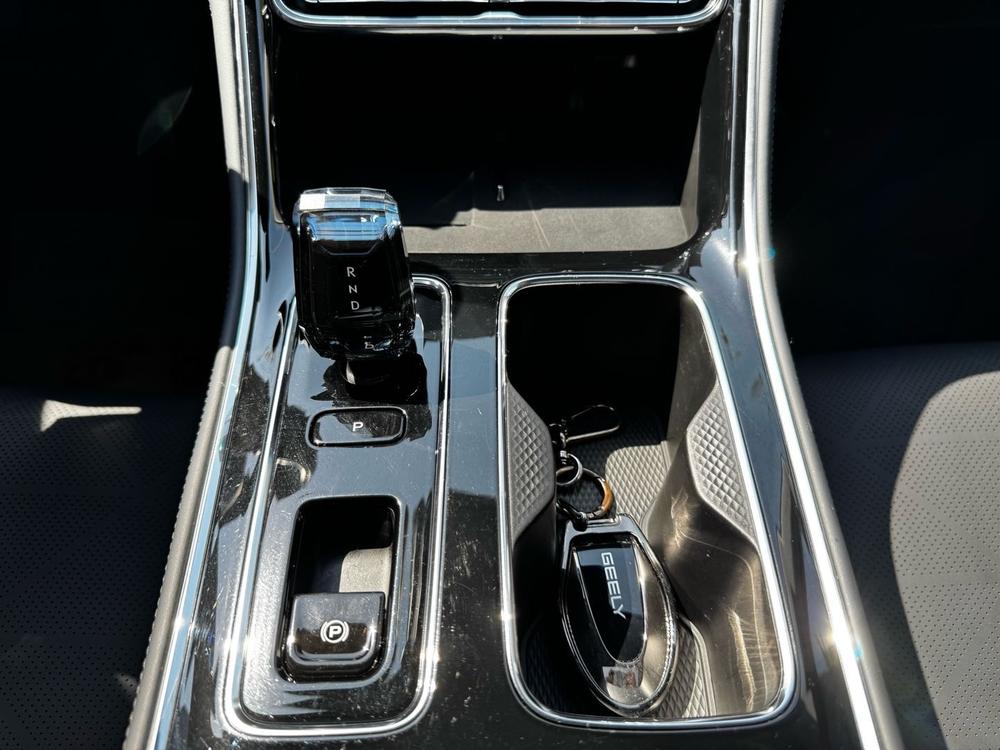 GEELY Emgrand 2026 #19 GEELY Emgrand 2026 image de voiture #19