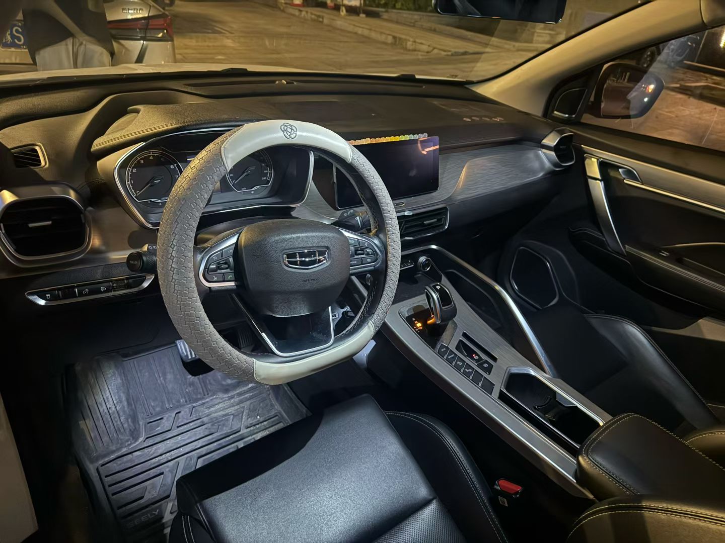 GEELY Coolray 2019 #3 GEELY Coolray 2019 immagine di auto #3