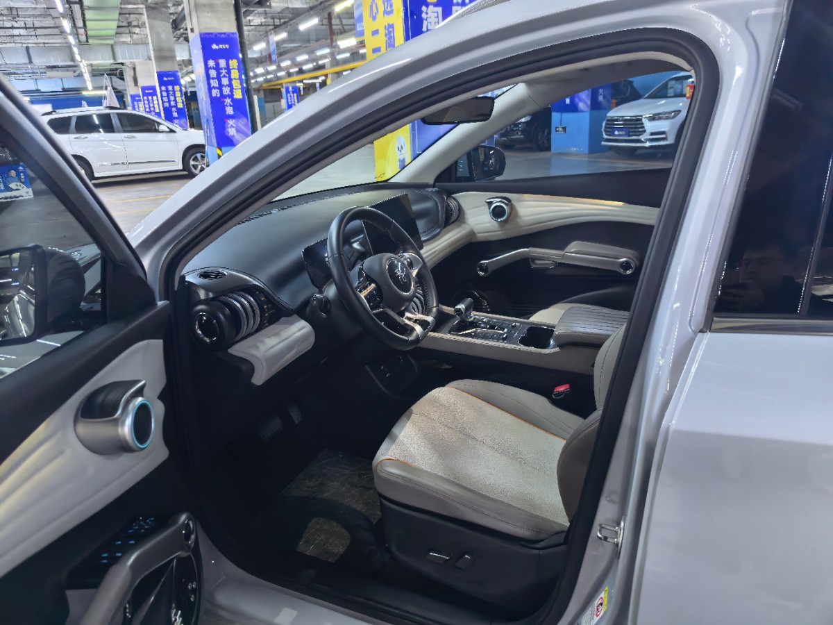 BYD Yuan Plus 2023 immagine di auto #7