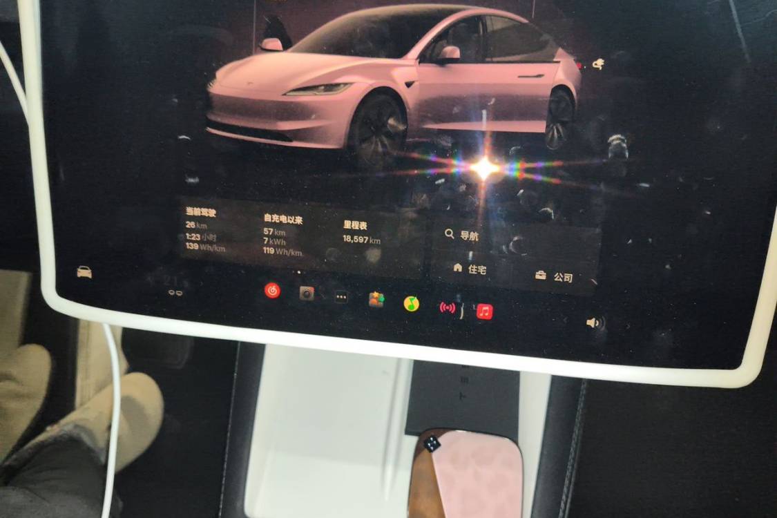 Tesla Model 3 2024 #25 Tesla Model 3 2024 car image #25
