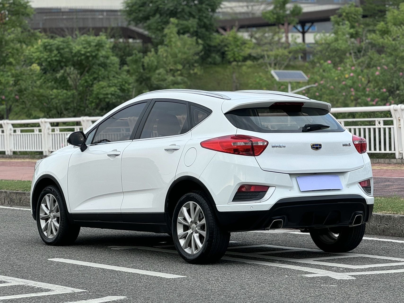 GEELY Emgrand GS 2018 #9 GEELY Emgrand GS 2018 car image #9