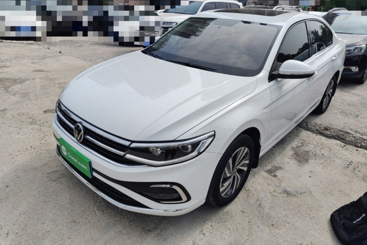 Volkswagen Bora 2024 car image #2
