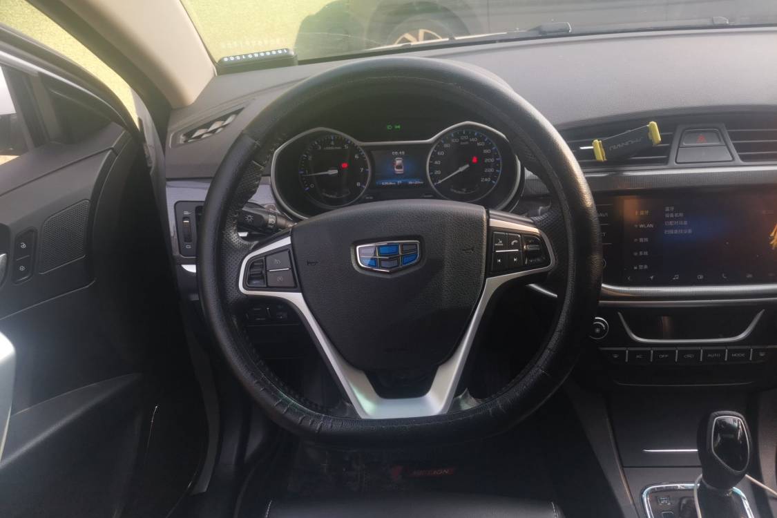 GEELY Emgrand 2016 #22 GEELY Emgrand 2016 car image #22