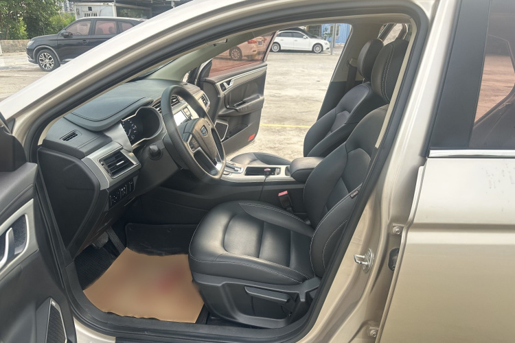 GEELY Emgrand GL 2017 car image #10