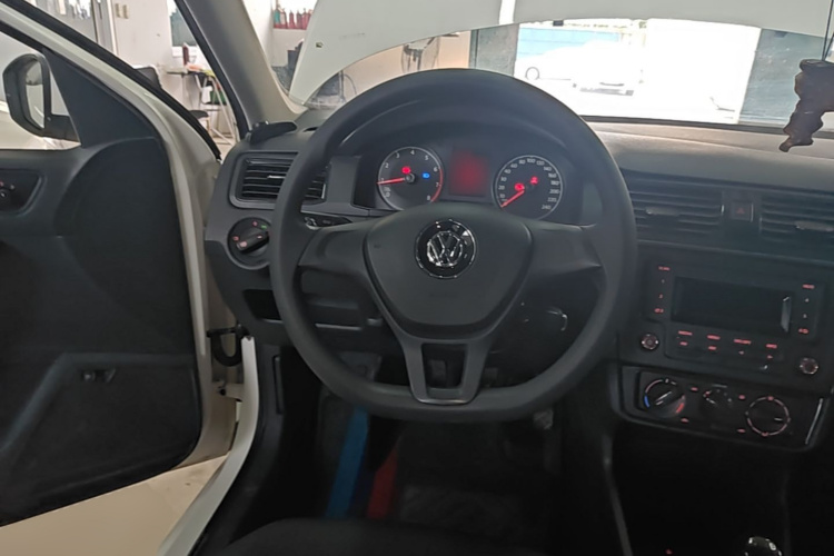 Volkswagen Santana 2018 #11 Volkswagen Santana 2018 car image #11