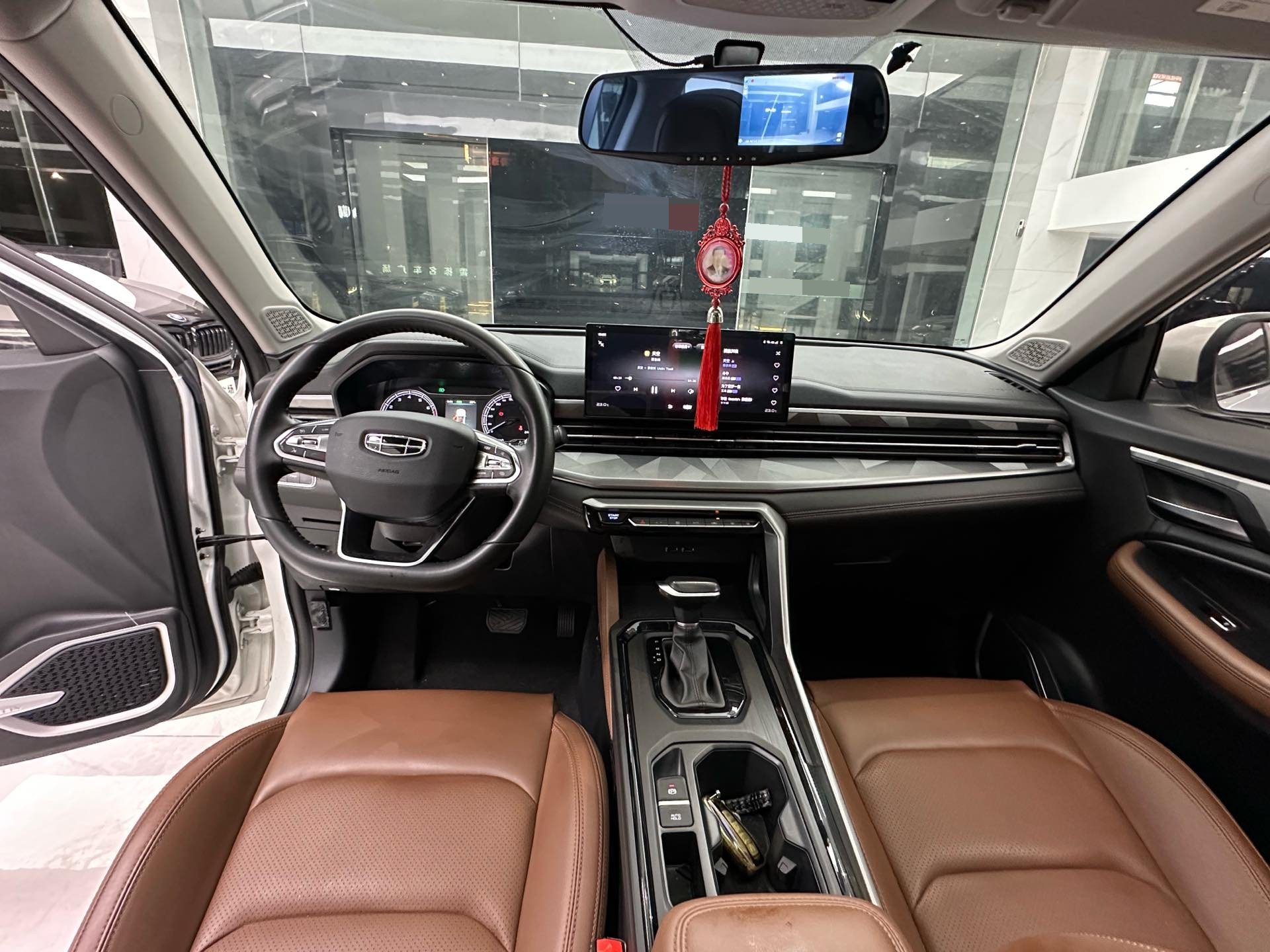 GEELY Vision X6 2022 car image #9