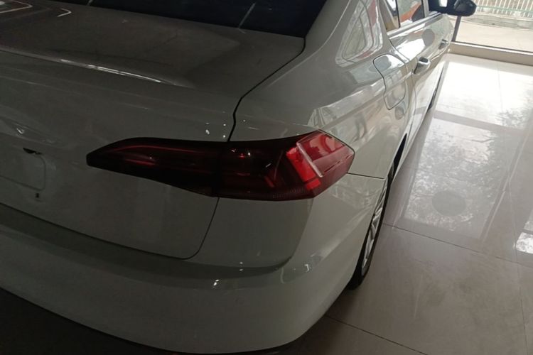 Volkswagen Bora 2019 car image #8