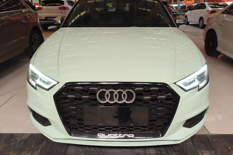Audi A3 2018 car image #3