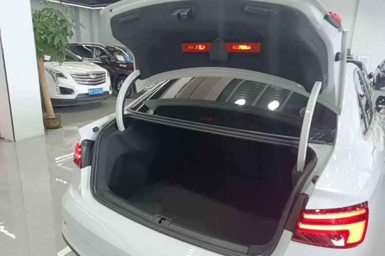 Audi A3 2019 #19 Audi A3 2019 car image #19