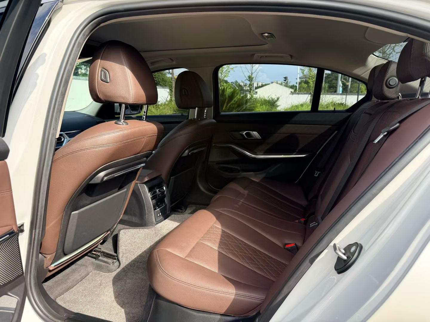 BMW 3 Series 2022 car image #7