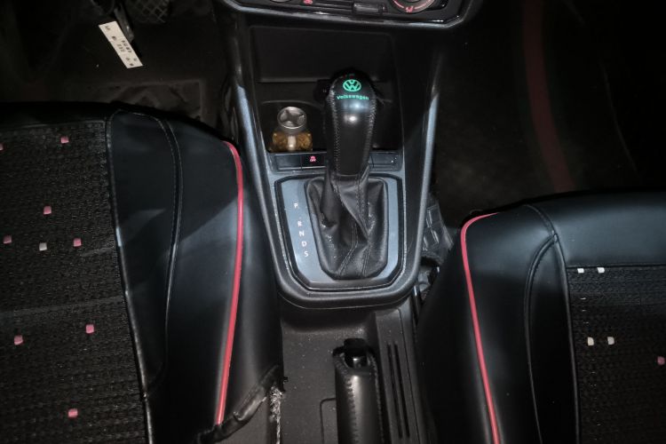 Volkswagen Santana 2022 car image #14