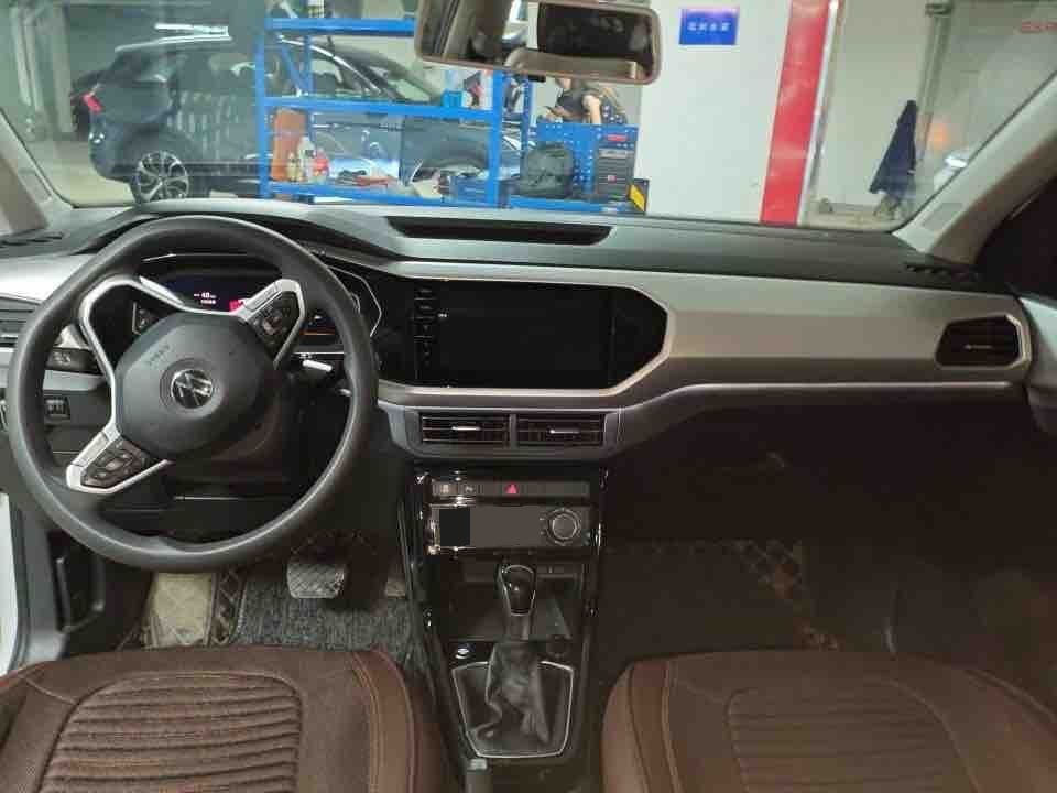 Volkswagen Tacqua 2022 imagen de coche #5