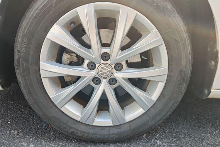 Volkswagen Lavida 2017 imagem de carro #9