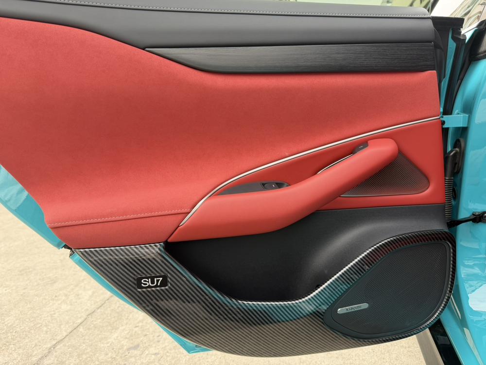 MI SU7 2024 car image #14