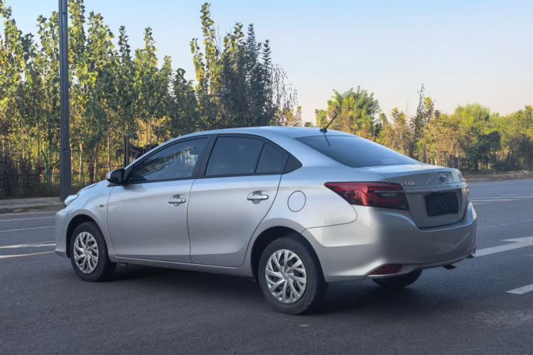 Toyota Vios 2020 car image #7