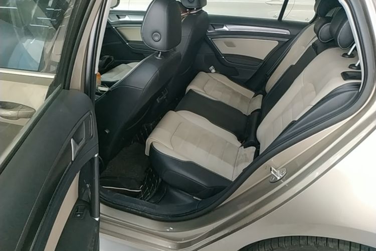 Volkswagen Golf 2017 #17 Volkswagen Golf 2017 car image #17