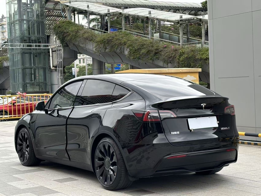 Tesla Model Y 2022 #4 Tesla Model Y 2022 immagine di auto #4