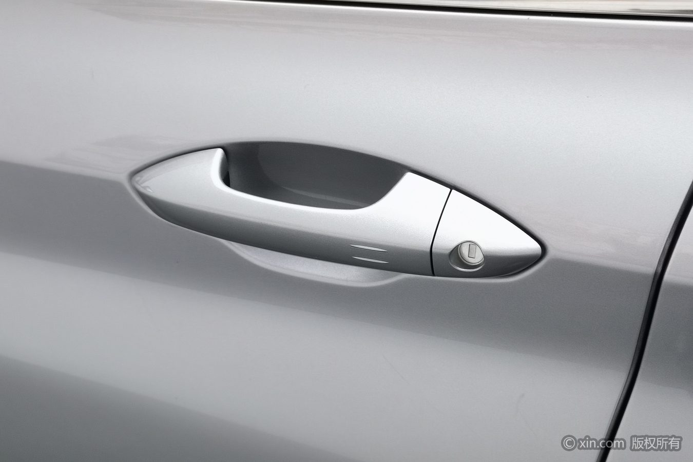 GEELY Coolray 2021 صورة سيارة #19