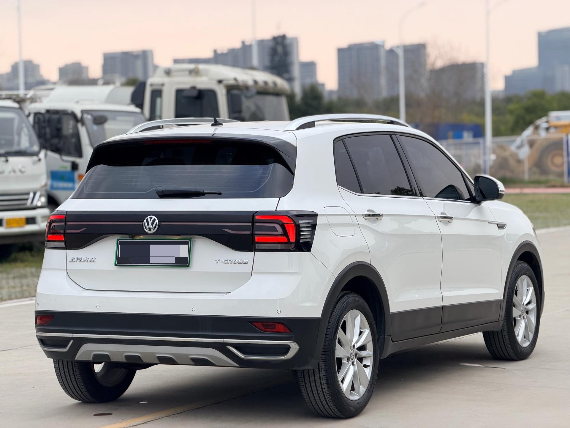 Volkswagen T-Cross 2020 image de voiture #5