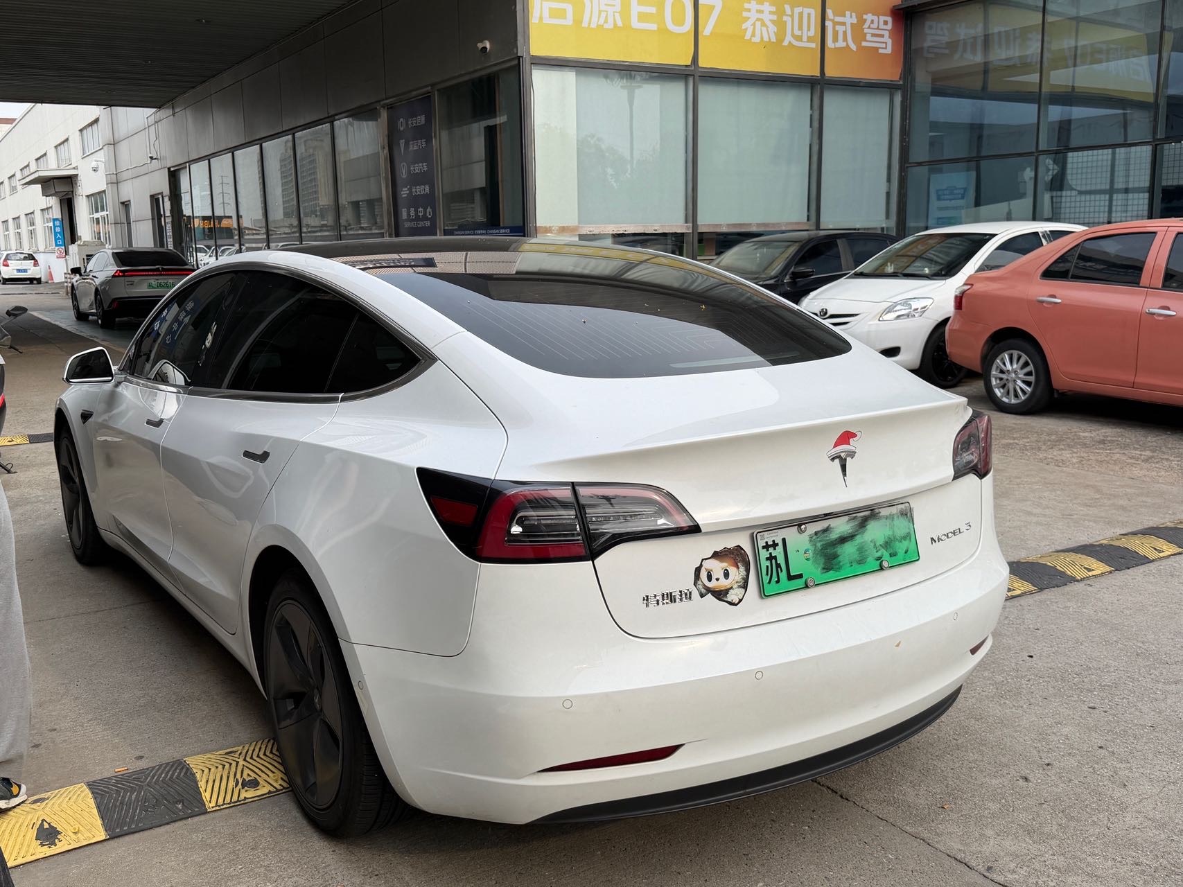 Tesla Model 3 2020 immagine di auto #10