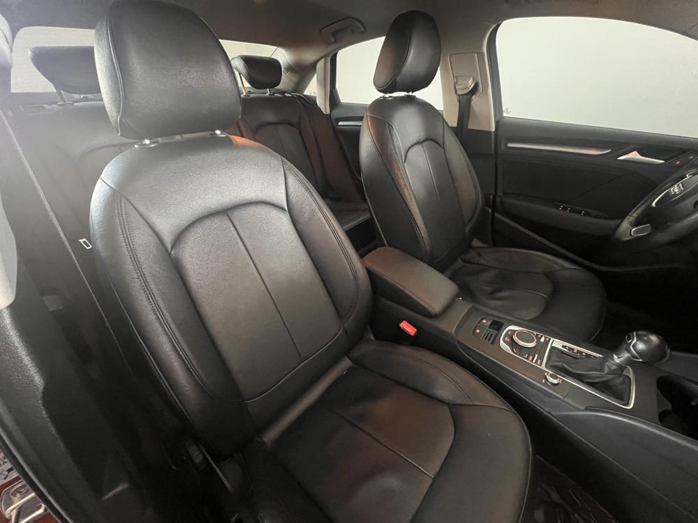 Audi A3 2015 car image #20